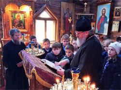 На уроке у батюшки