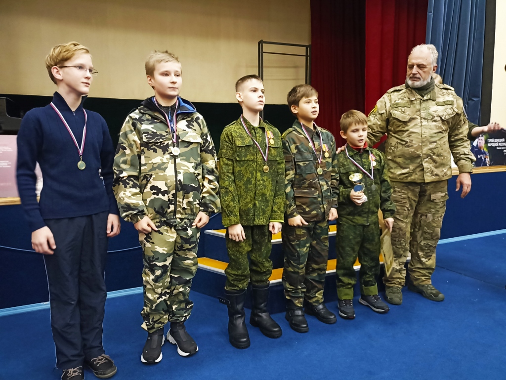 турнир